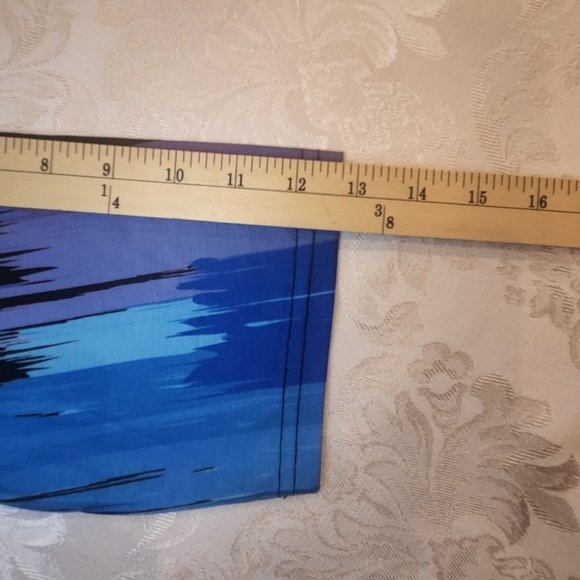 Casual Colorful Shirt NWOT - Picture 7 of 15